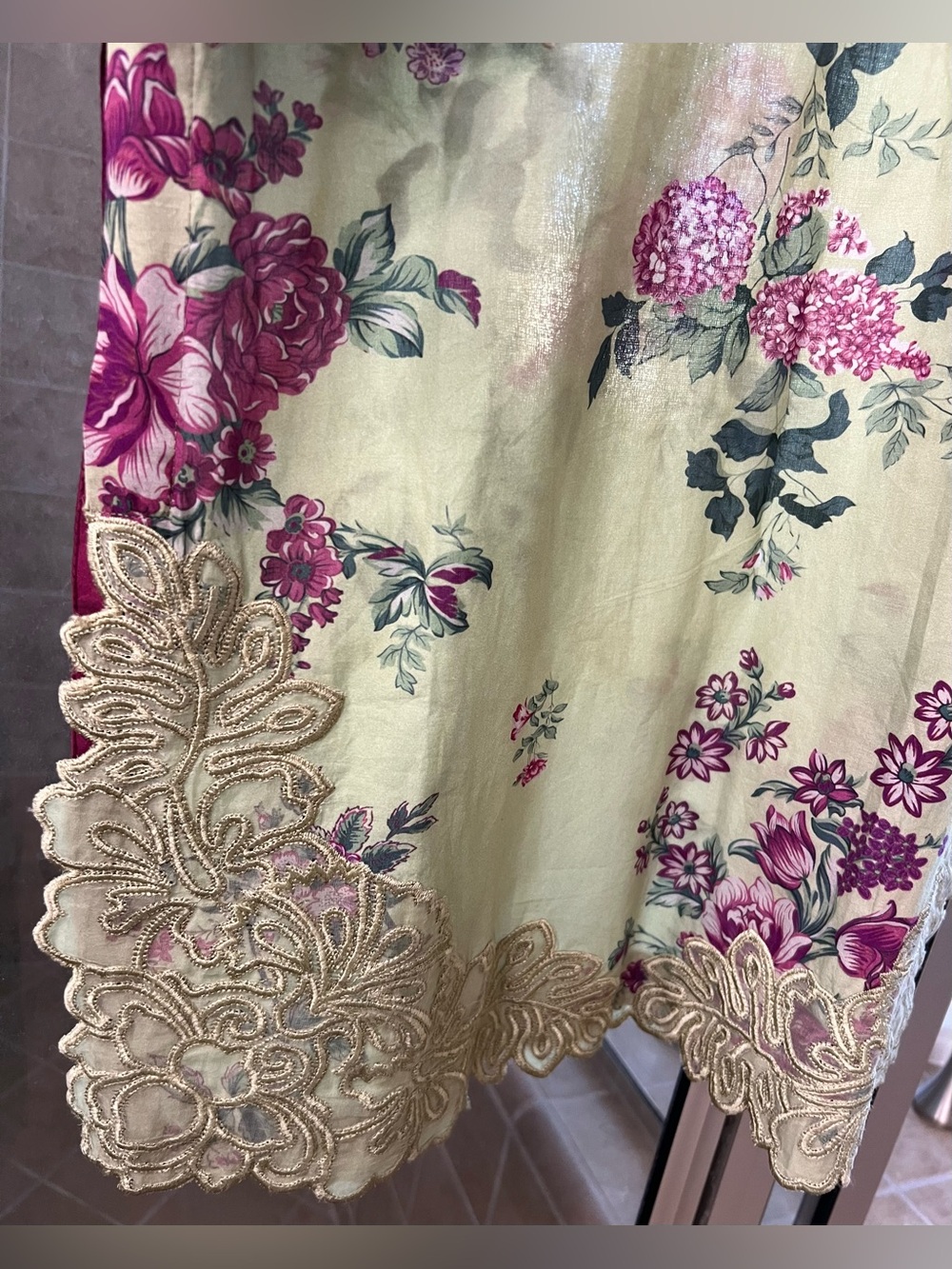 Pakistani Indian embroidery dress brand Iznik lawn cotton dress /suit - Picture 8 of 16